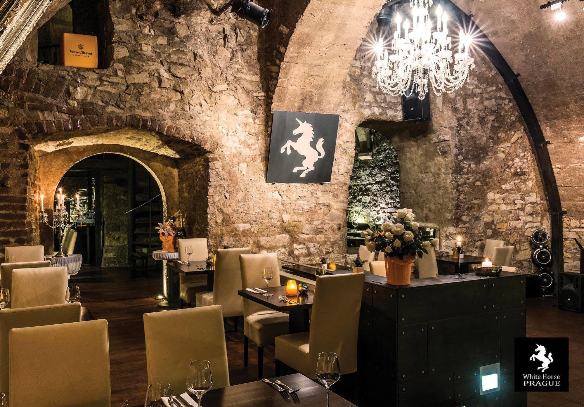 Old Town Square Residence By Emblem Prague Exterior photo